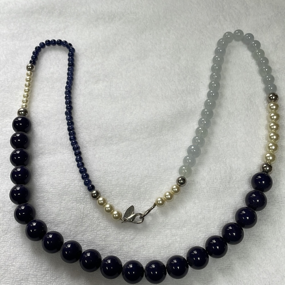 Talbots necklaces - Picture 3 of 4